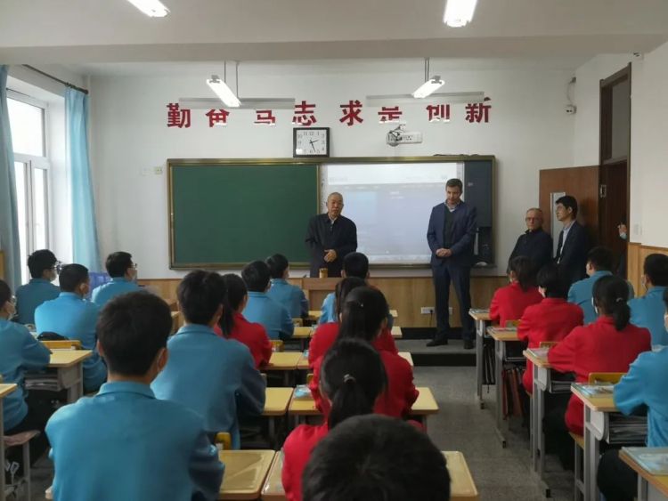 5d3aa694ab92d184ee7b41d9392893f3