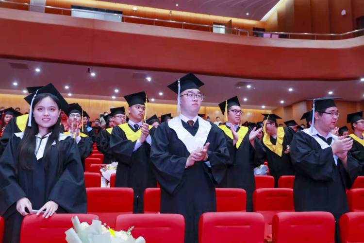 %e6%b7%b1%e5%8c%97%e8%8e%ab%e6%af%95%e4%b8%9a%e5%85%b8%e7%a4%bc%e7%8e%b0%e5%9c%ba