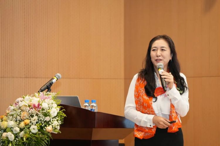 %e6%b7%b1%e5%8c%97%e8%8e%ab%e9%99%84%e5%b1%9e%e5%b9%bc%e5%84%bf%e5%9b%ad%ef%bc%88%e7%ad%b9%ef%bc%89%e5%9b%ad%e9%95%bf%e5%ad%99%e4%ba%91%e9%9c%9e