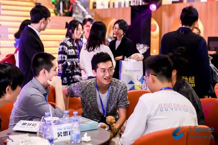 %e5%88%9b%e6%96%b0%e5%88%9b%e4%b8%9a%e5%98%89%e5%b9%b4%e5%8d%8e%e7%8e%b0%e5%9c%ba