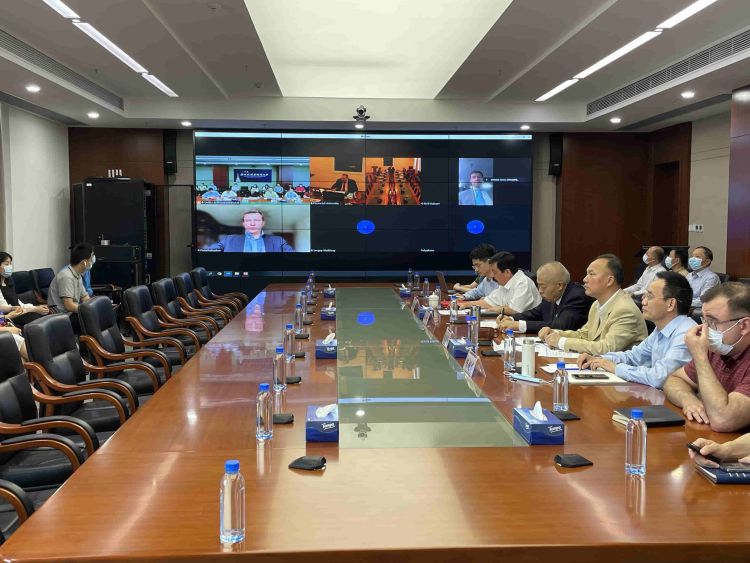 24931649851228_-pic_hd-1