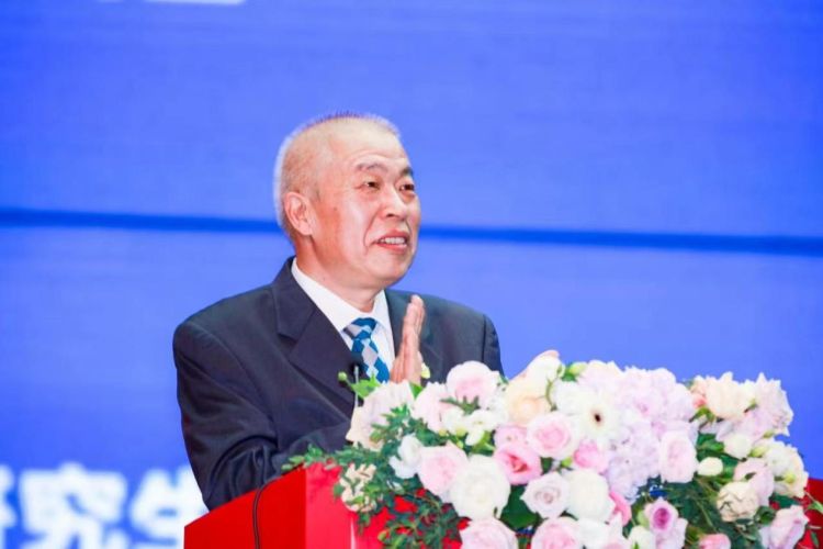 %e6%9d%8e%e5%92%8c%e7%ab%a0%e6%a0%a1%e9%95%bf