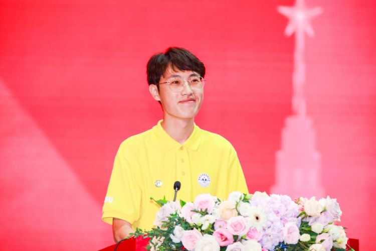 %e5%ad%a6%e7%94%9f%e4%bb%a3%e8%a1%a8%e8%87%b4%e8%be%9e