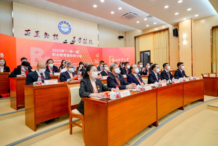 %e5%b1%8f%e5%b9%95%e5%bf%ab%e7%85%a7-2022-11-25-%e4%b8%8b%e5%8d%886-00-56