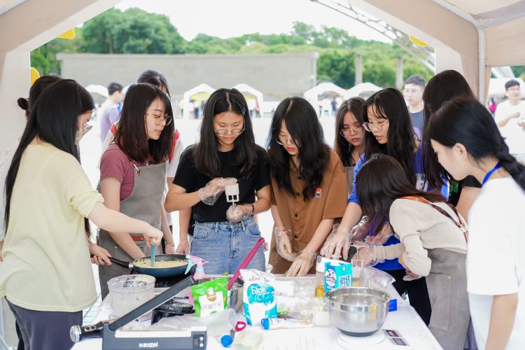 mmexport1683797621359-1