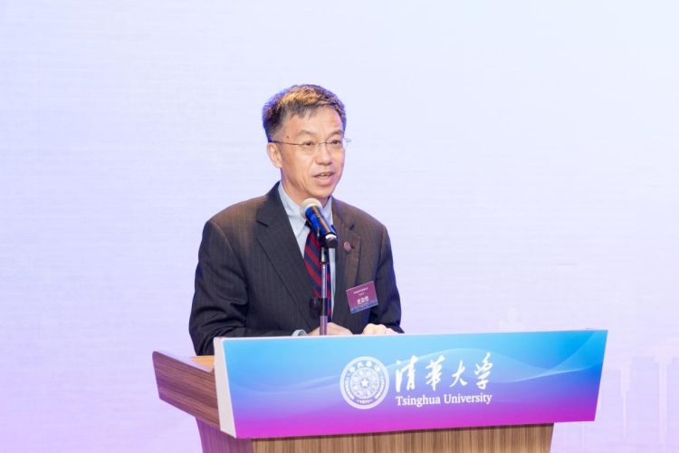 史宗恺作总结发言1