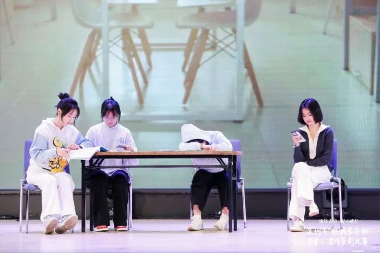 ed62c80cb2d087fd79f1543d07cad5b5