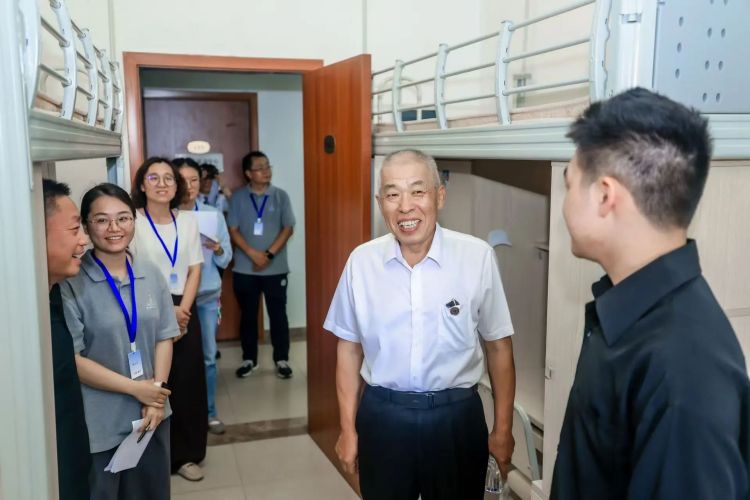 a9494a7eb690359d6ac31b5e29e172fd