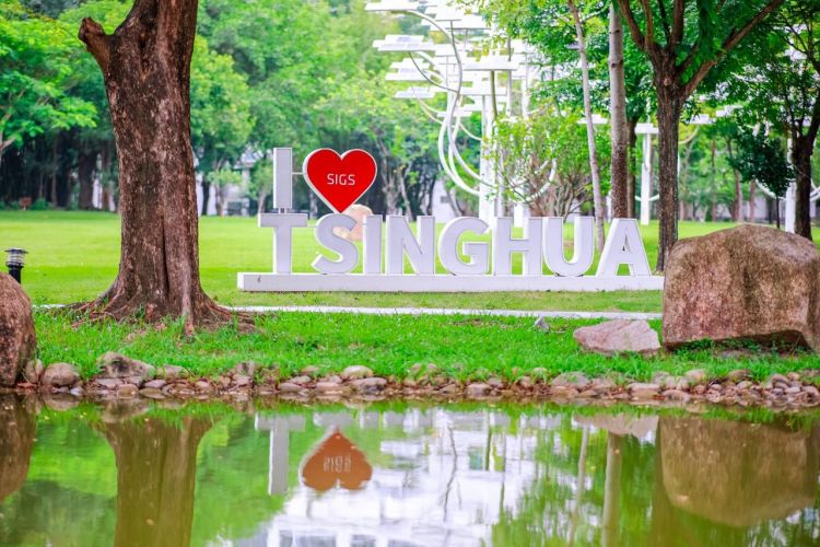 8bbf1aaf4f44894e3e7c8087f5f70c68