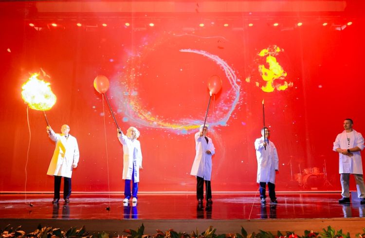 截屏2025-10-25-上午10.12.07