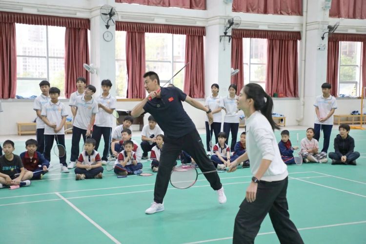 9cd7b19f0fda6a1b22da8663eb8e32ed