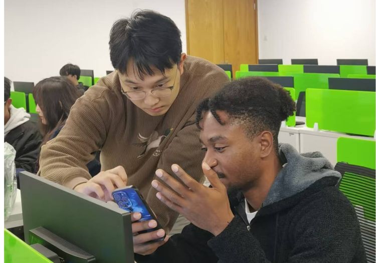 15433b85ee8b5368e32bebe9c8b6d9d2